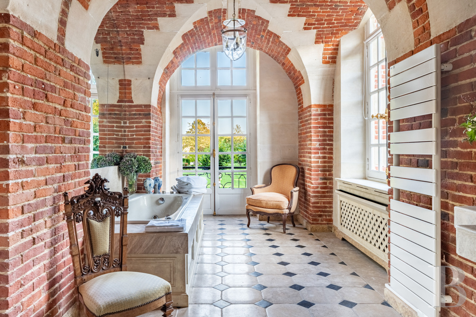 Dans l’Eure, à une heure trente de Paris, un château du 17e siècle et son parc de quarante hectares - photo  n°21